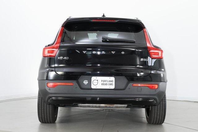 used 2025 Volvo XC40 car, priced at $34,990