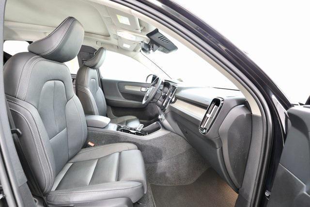 used 2025 Volvo XC40 car, priced at $34,990