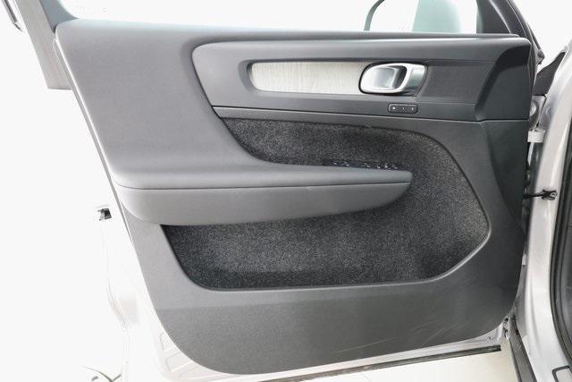 used 2025 Volvo XC40 car, priced at $33,990