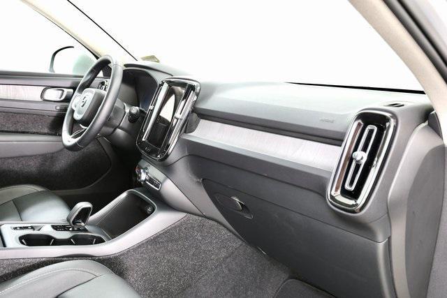 used 2025 Volvo XC40 car, priced at $33,990