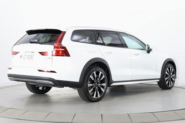 new 2026 Volvo V60 Cross Country car, priced at $57,145