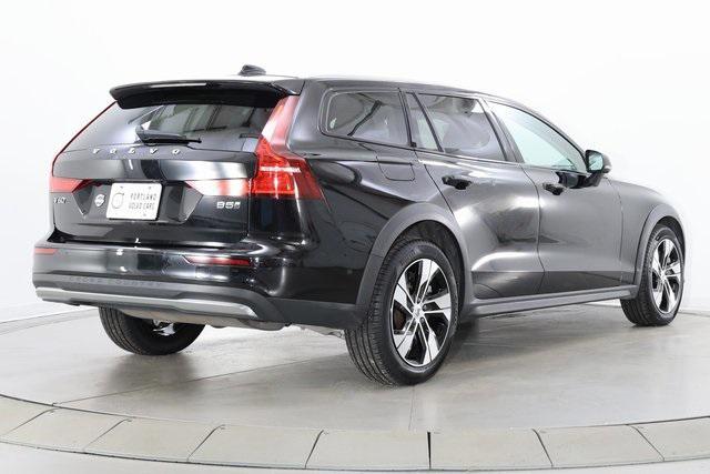 used 2023 Volvo V60 Cross Country car, priced at $38,890