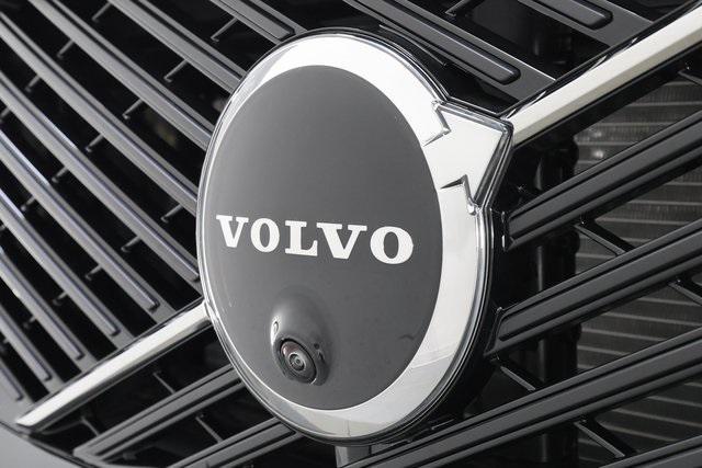 new 2026 Volvo XC60 car, priced at $59,035