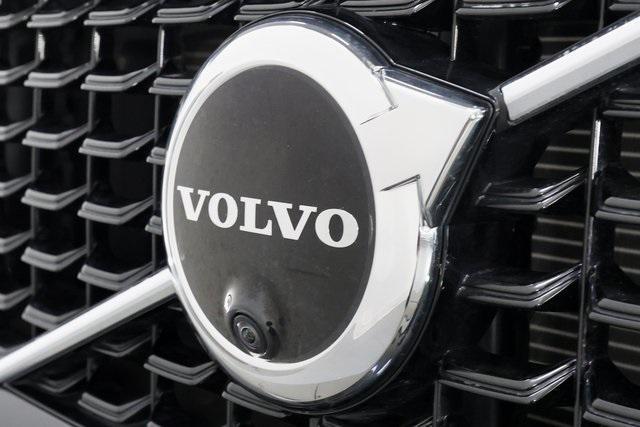 used 2022 Volvo XC60 Recharge Plug-In Hybrid car, priced at $45,890