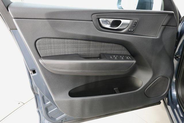 used 2023 Volvo XC60 car, priced at $34,990