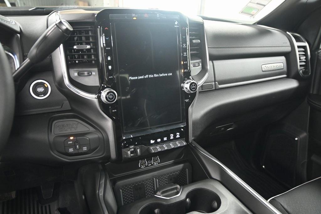 new 2025 Ram 3500 car