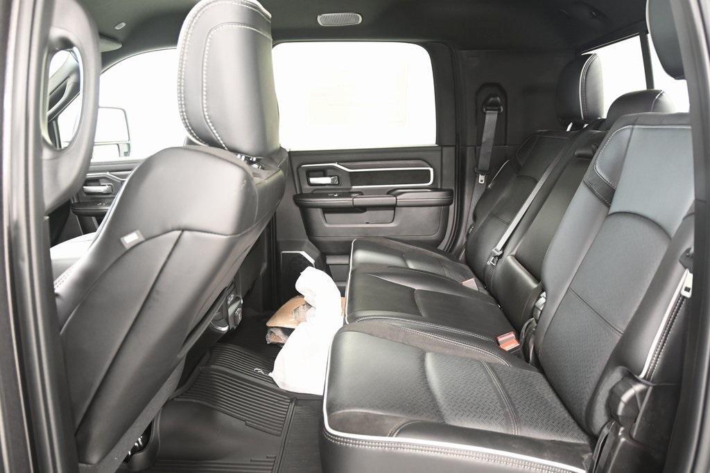 new 2025 Ram 3500 car
