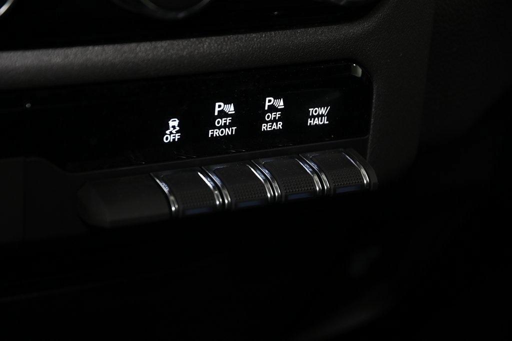 new 2025 Ram 1500 car, priced at $46,396