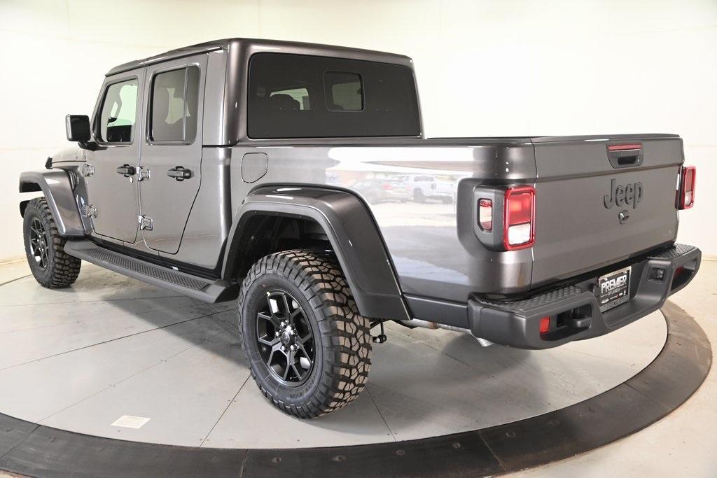 new 2025 Jeep Gladiator car, priced at $44,584