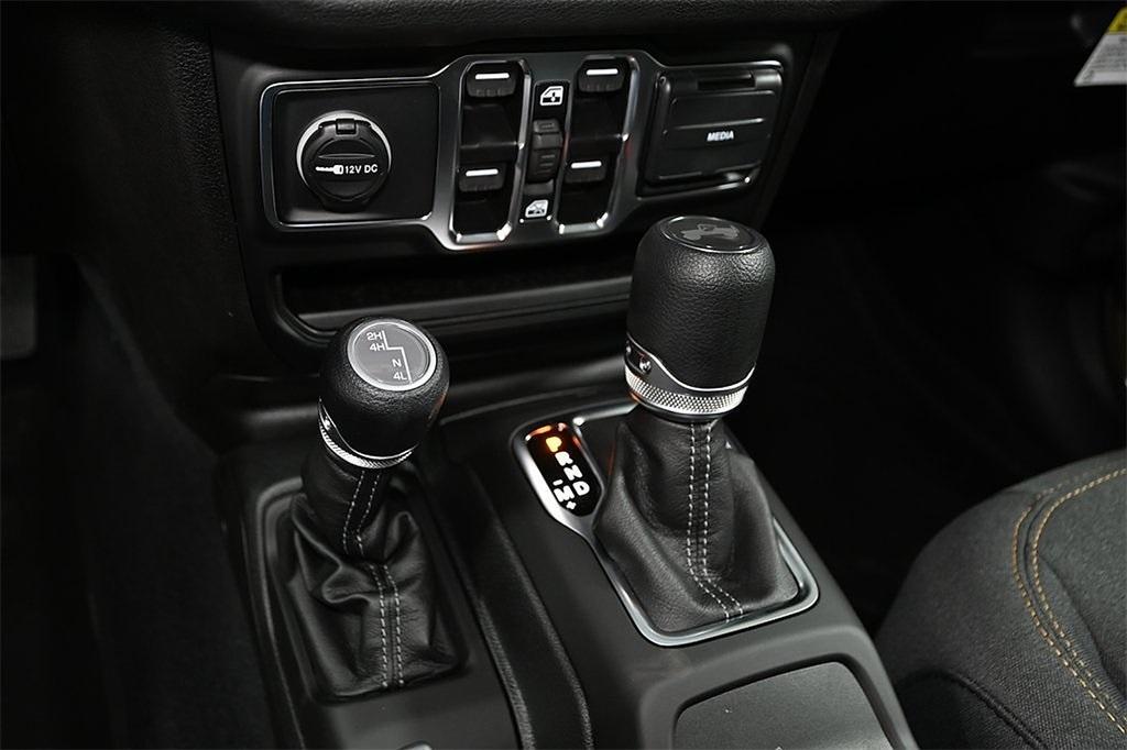 new 2025 Jeep Wrangler car, priced at $38,680