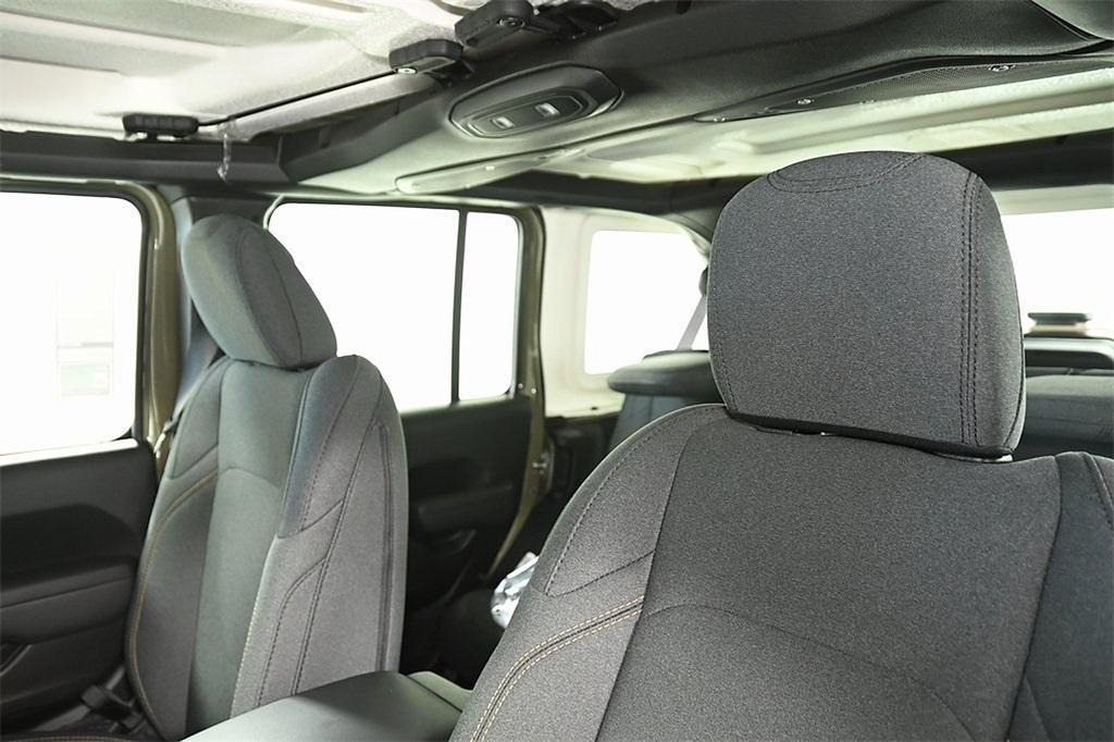 new 2025 Jeep Wrangler car, priced at $38,680