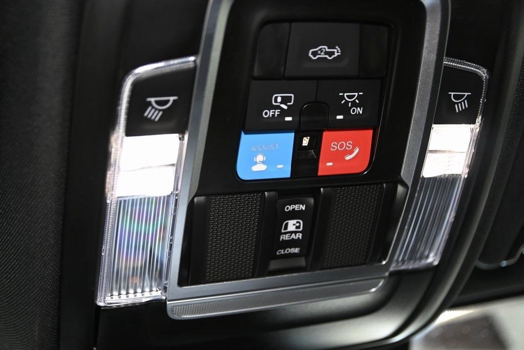 new 2025 Ram 2500 car, priced at $67,735