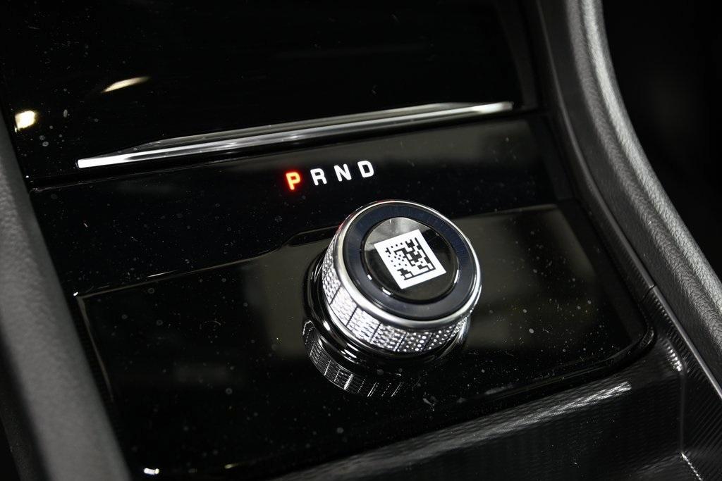 new 2025 Jeep Grand Cherokee L car, priced at $39,290