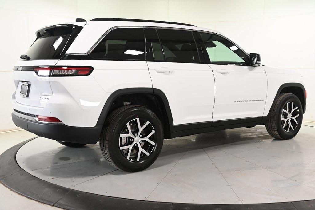 new 2025 Jeep Grand Cherokee car, priced at $49,396