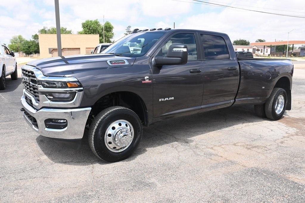 new 2025 Ram 3500 car