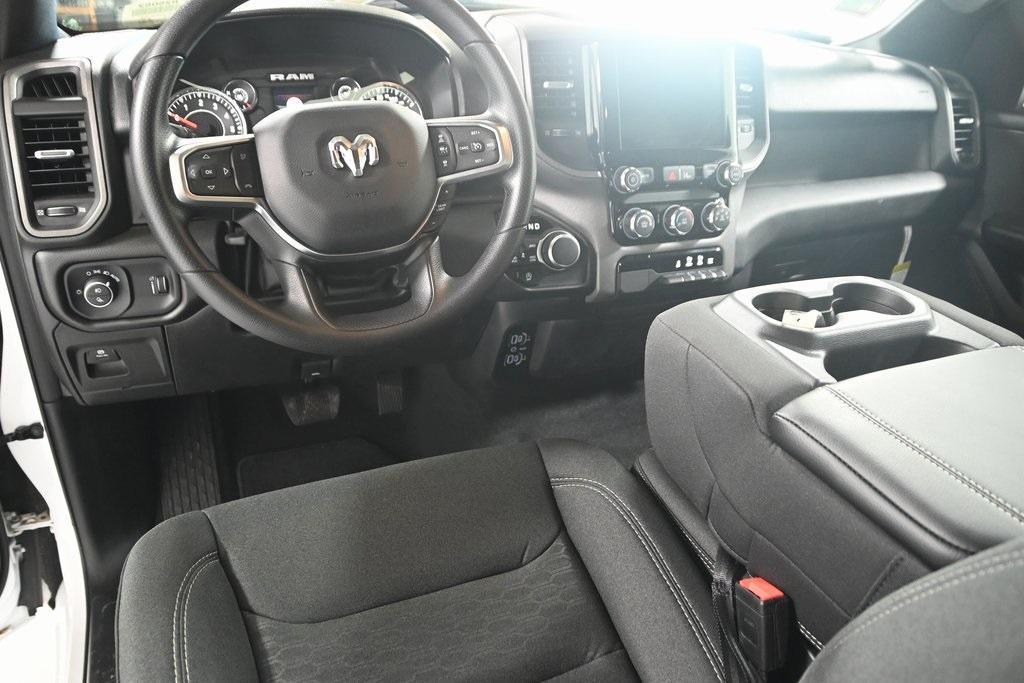 new 2025 Ram 1500 car, priced at $47,933