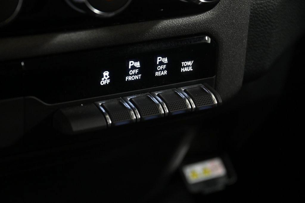 new 2025 Ram 1500 car, priced at $47,933