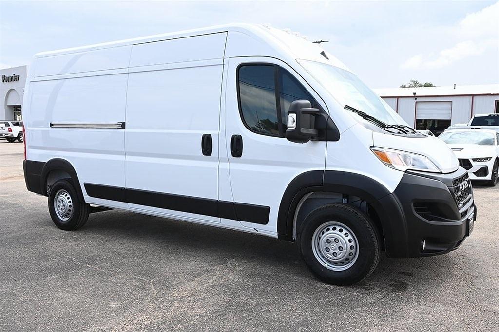 new 2026 Ram ProMaster 2500 Window Van car, priced at $50,868