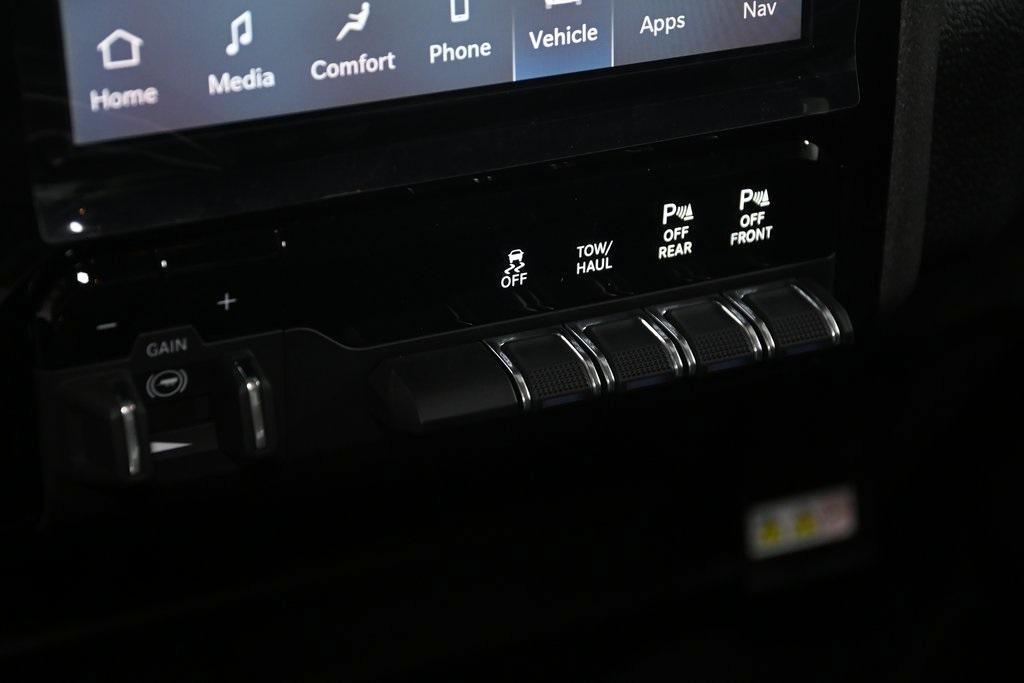 new 2025 Ram 2500 car, priced at $55,670