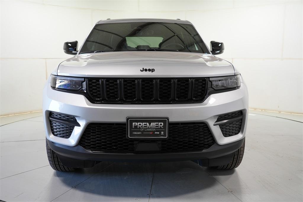 new 2025 Jeep Grand Cherokee car