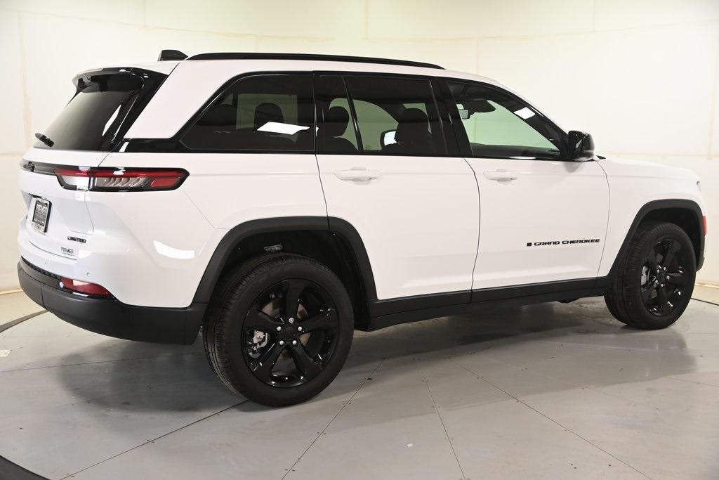 used 2024 Jeep Grand Cherokee car, priced at $40,149