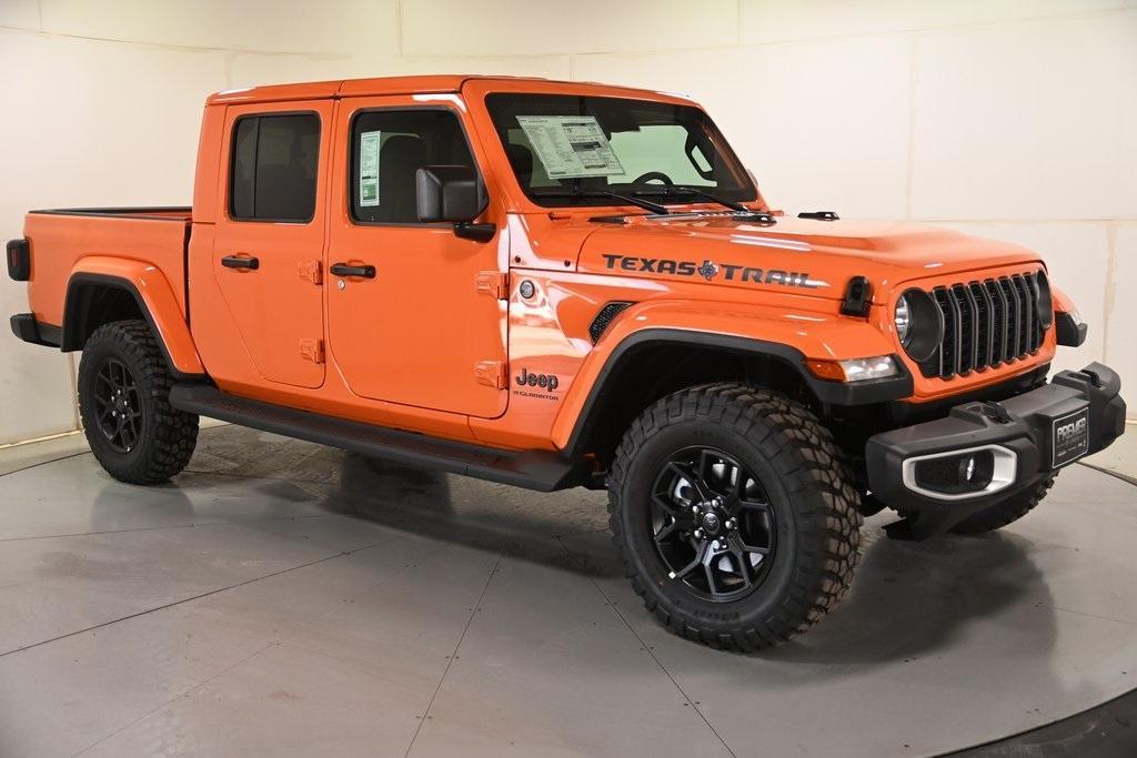 new 2025 Jeep Gladiator car