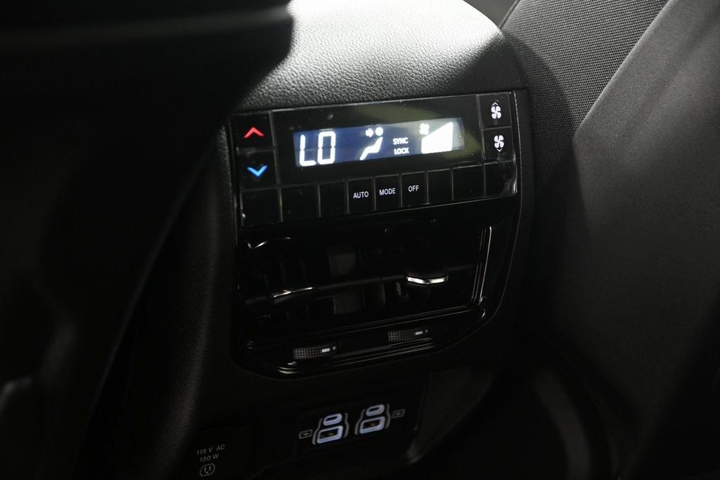 new 2025 Jeep Grand Cherokee L car, priced at $43,477