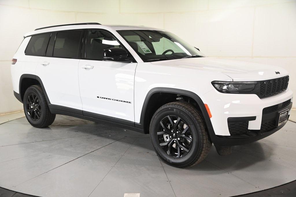 new 2025 Jeep Grand Cherokee L car