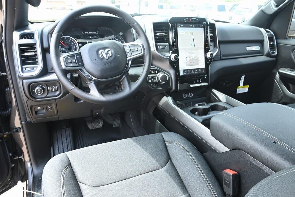 new 2025 Ram 1500 car, priced at $54,172