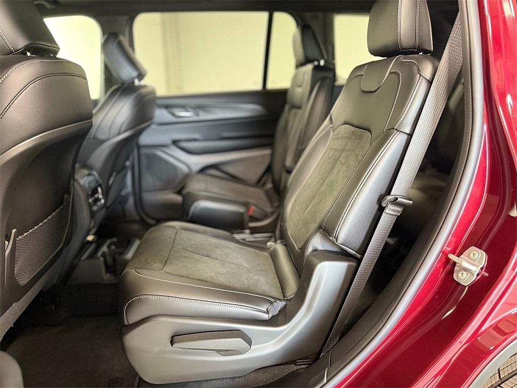 new 2025 Jeep Grand Cherokee L car, priced at $45,419