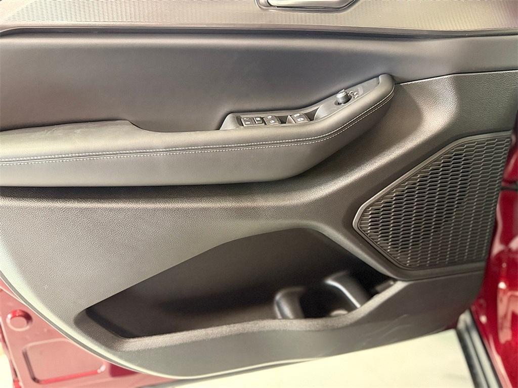 new 2025 Jeep Grand Cherokee L car, priced at $45,419