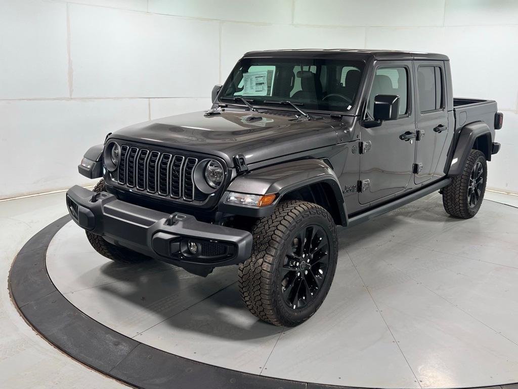 new 2025 Jeep Gladiator car, priced at $41,385