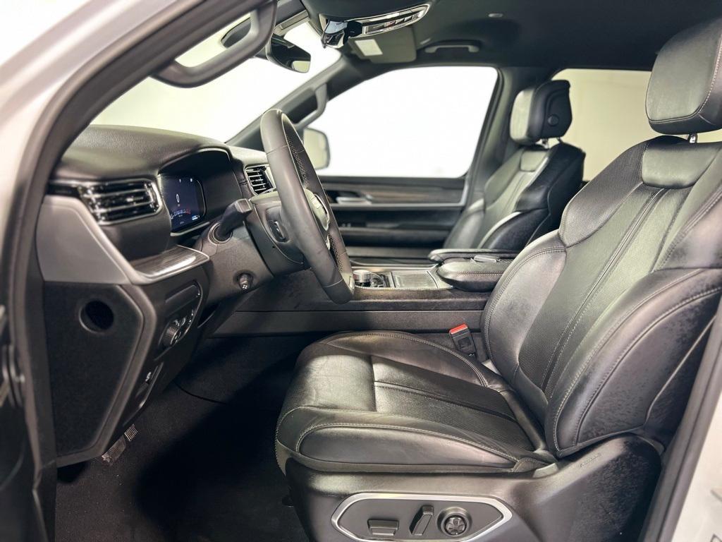 used 2023 Jeep Wagoneer L car, priced at $41,583