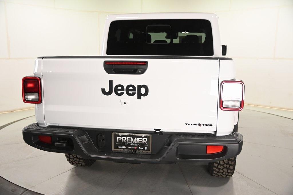new 2025 Jeep Gladiator car
