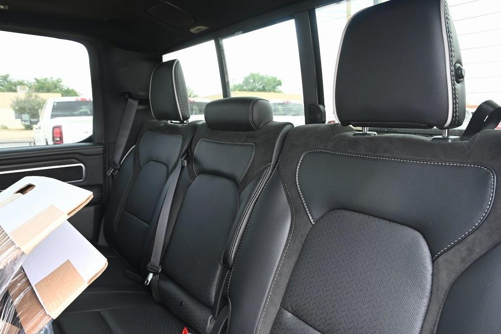 new 2025 Ram 1500 car