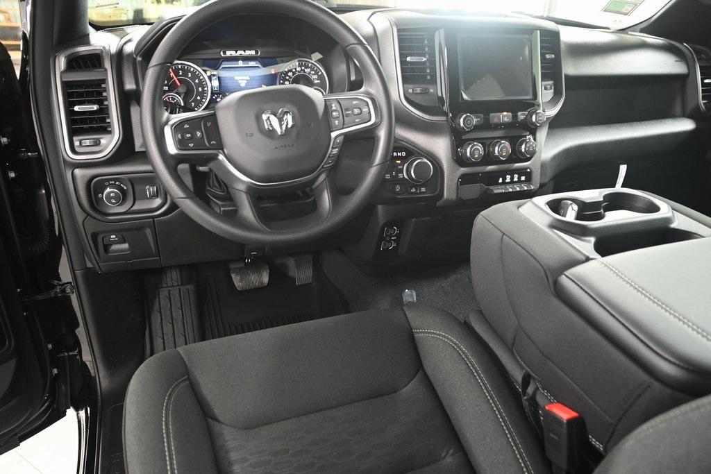 new 2025 Ram 1500 car, priced at $49,615