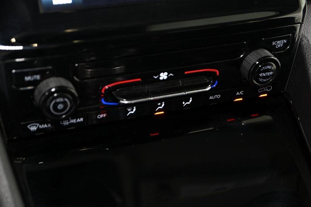 used 2023 Jeep Grand Cherokee L car, priced at $27,151