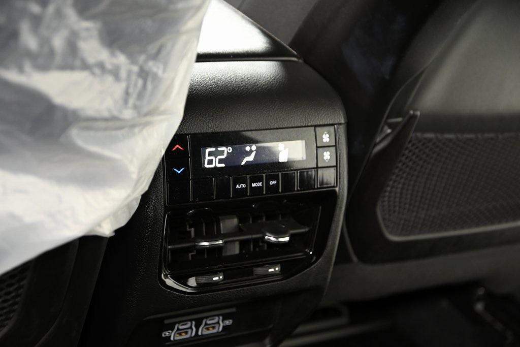used 2023 Jeep Grand Cherokee L car, priced at $27,151