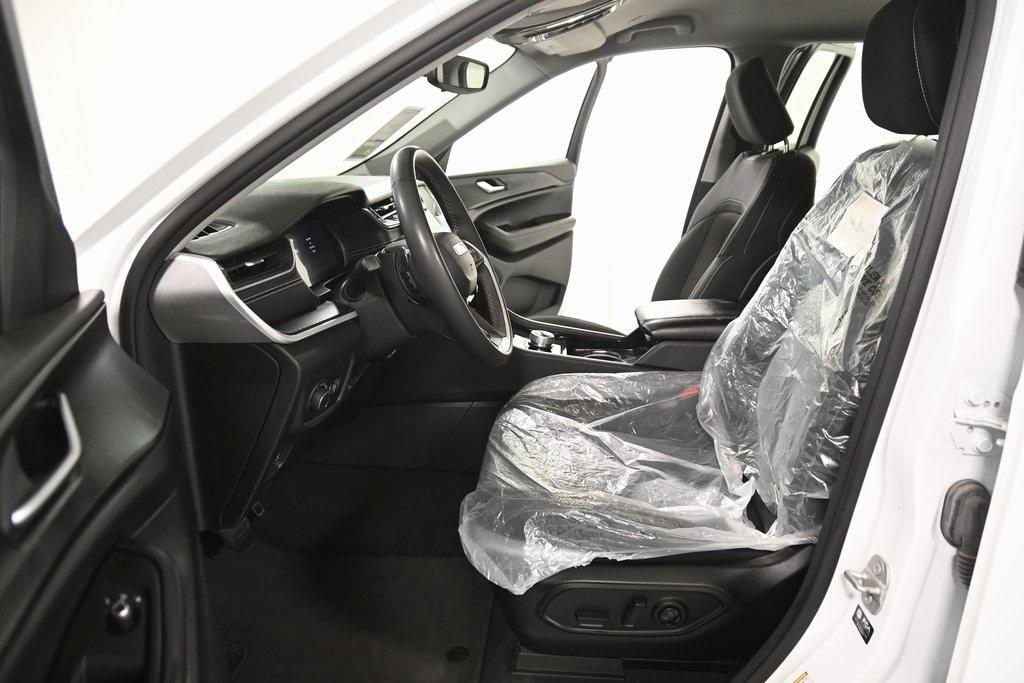 used 2023 Jeep Grand Cherokee L car, priced at $27,151