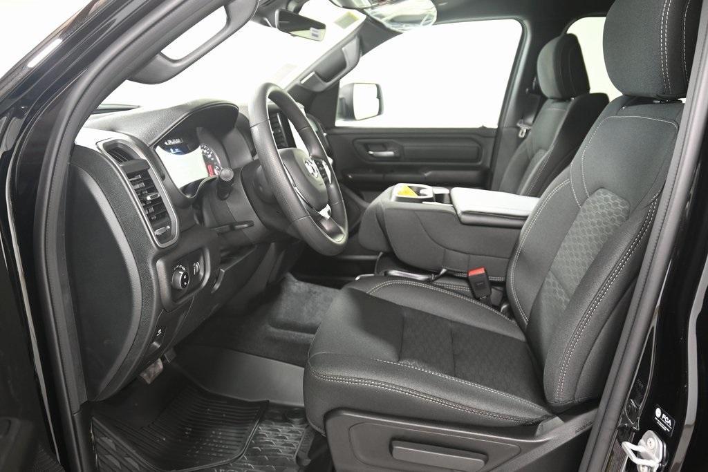new 2025 Ram 1500 car, priced at $49,615