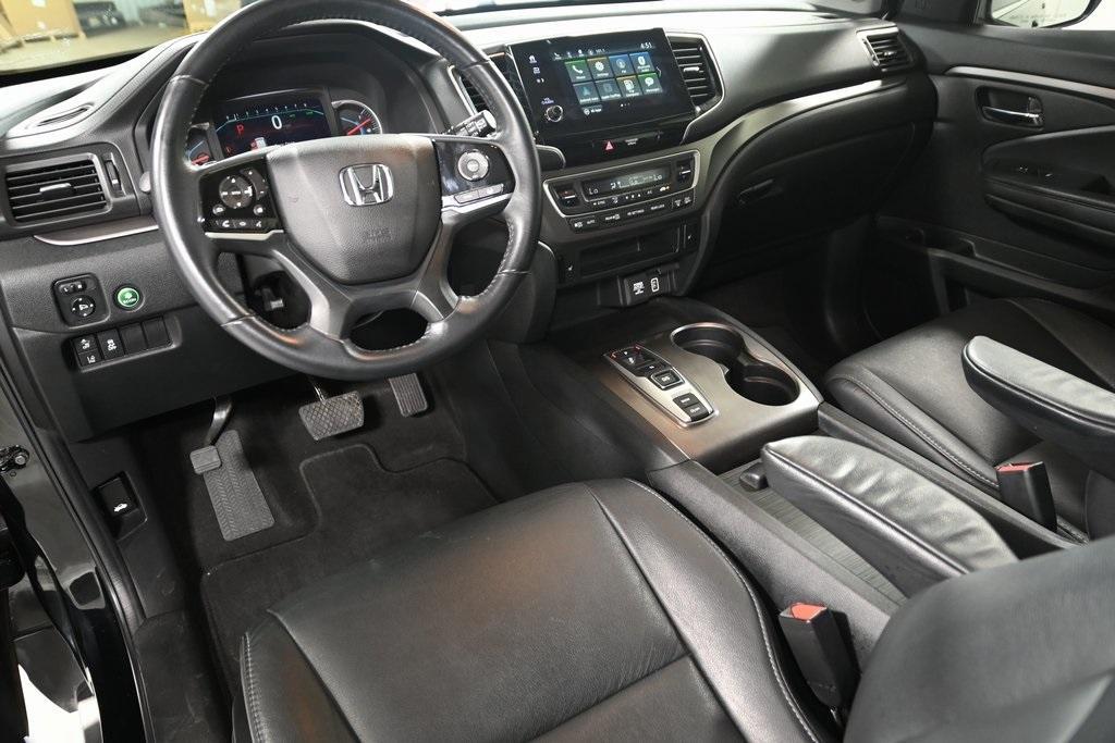 used 2022 Honda Pilot car, priced at $27,246