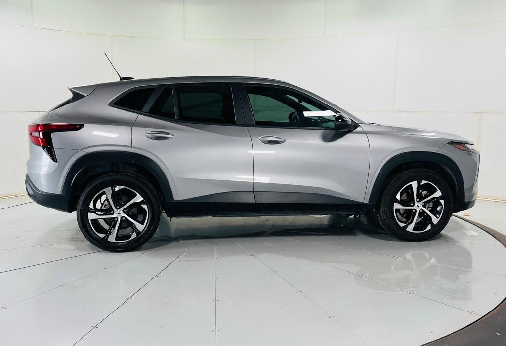 used 2024 Chevrolet Trax car, priced at $25,088