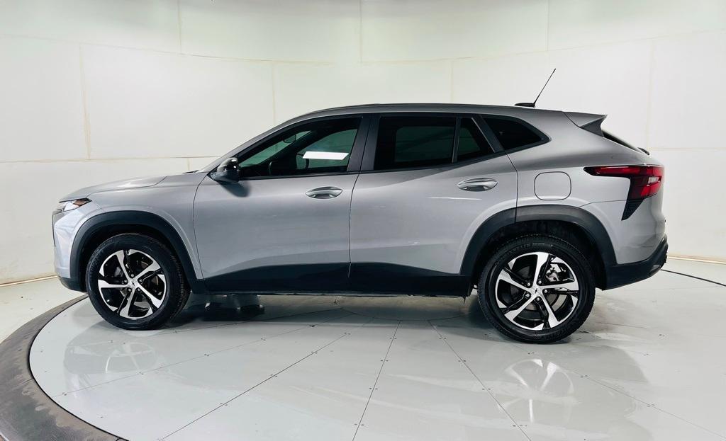 used 2024 Chevrolet Trax car, priced at $25,088