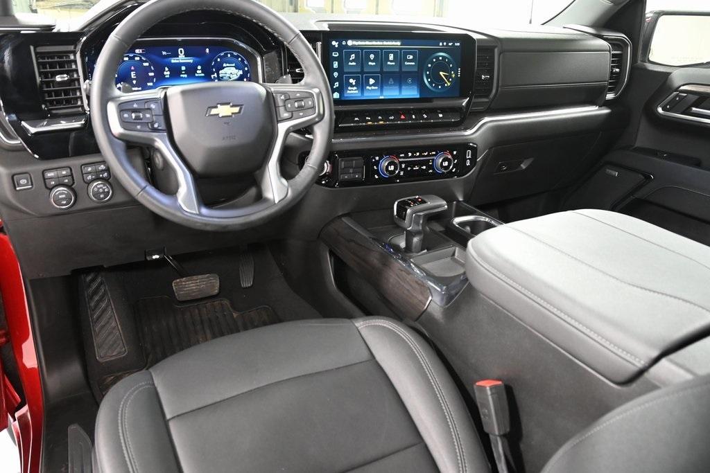 used 2024 Chevrolet Silverado 1500 car, priced at $51,999