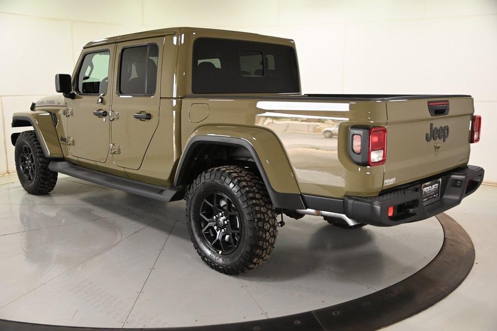 new 2025 Jeep Gladiator car, priced at $44,584