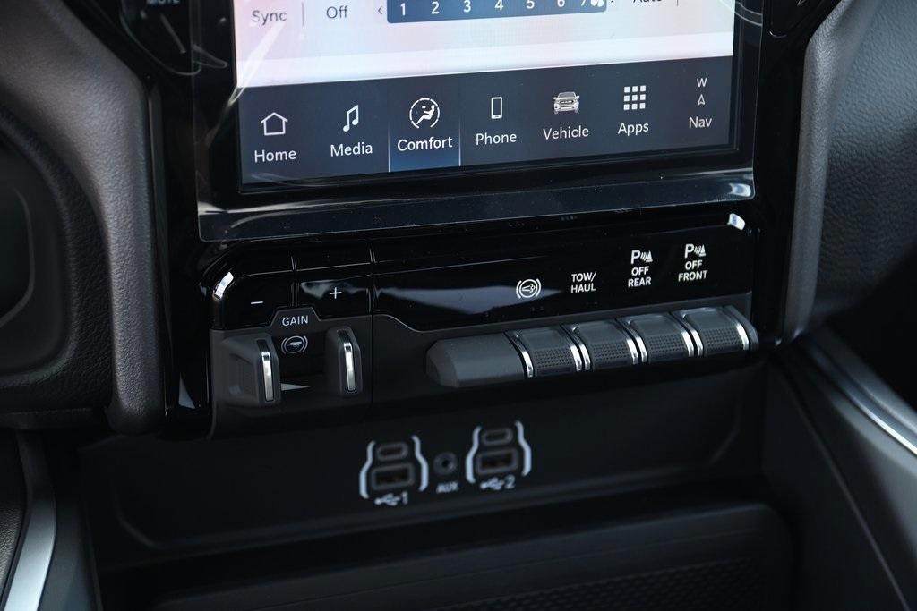 new 2025 Ram 2500 car