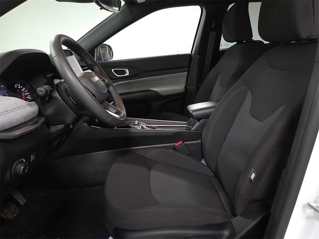 new 2025 Jeep Compass car, priced at $24,508