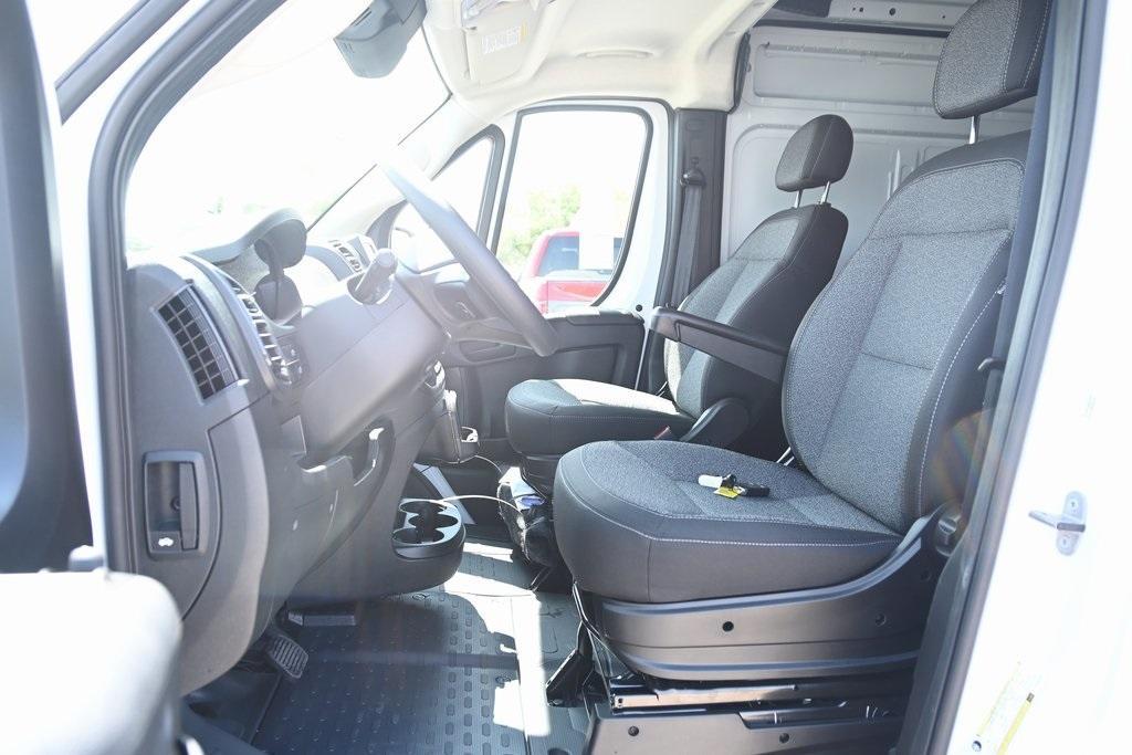 new 2025 Ram ProMaster 2500 car, priced at $50,257