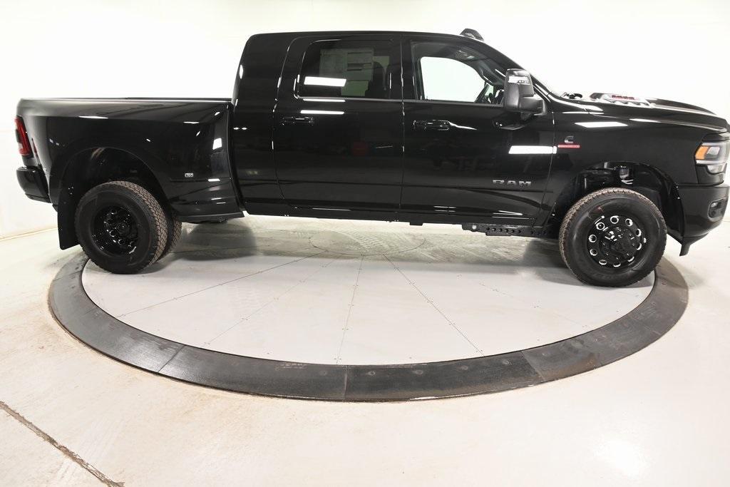 new 2024 Ram 3500 car, priced at $80,325