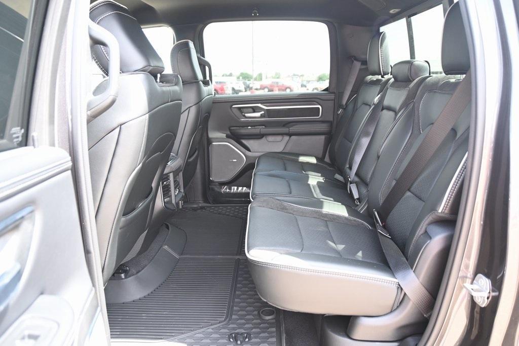 new 2025 Ram 1500 car